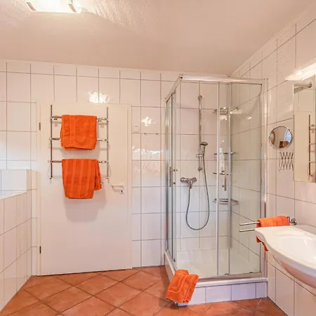 Apartment In With Kitchen *