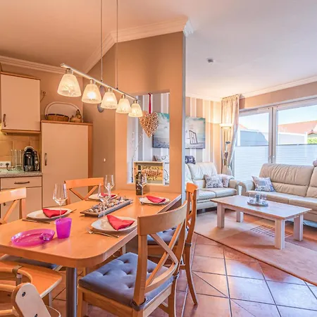 In With Kitchen