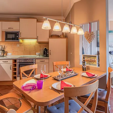 In With Kitchen Fehmarn